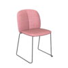 Stapelstoel zonder armleuning met roze stoffering